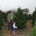 061210-ElginChristmasTreeFarm7-RCT-ShowingOff