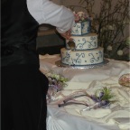 050925-Wedding21-CakeCutting